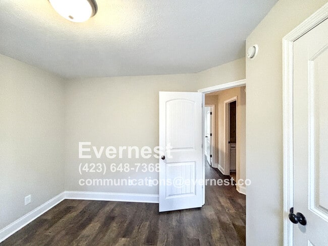 Building Photo - 7145 Tyner Rd