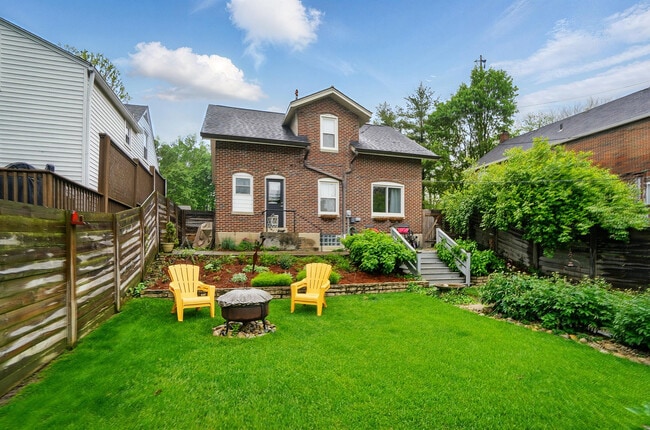 Building Photo - 3000 Hillside Ave