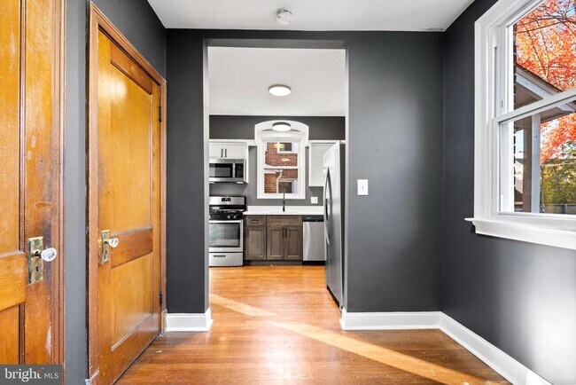 Building Photo - 4312 19th St NE