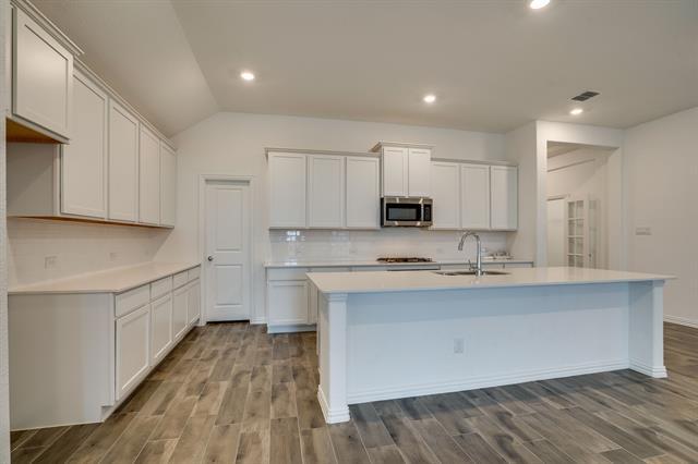 Building Photo - 3716 Peachbush Ln