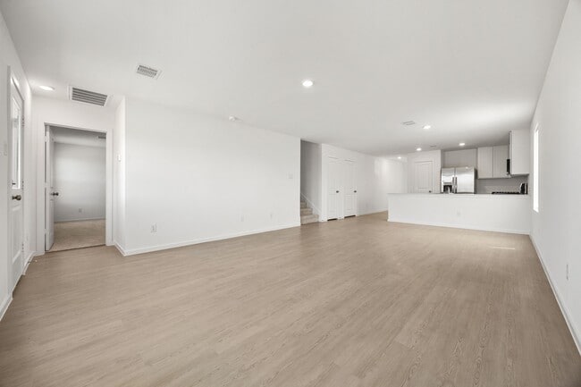 Building Photo - 17331 Glacier Frst Ln