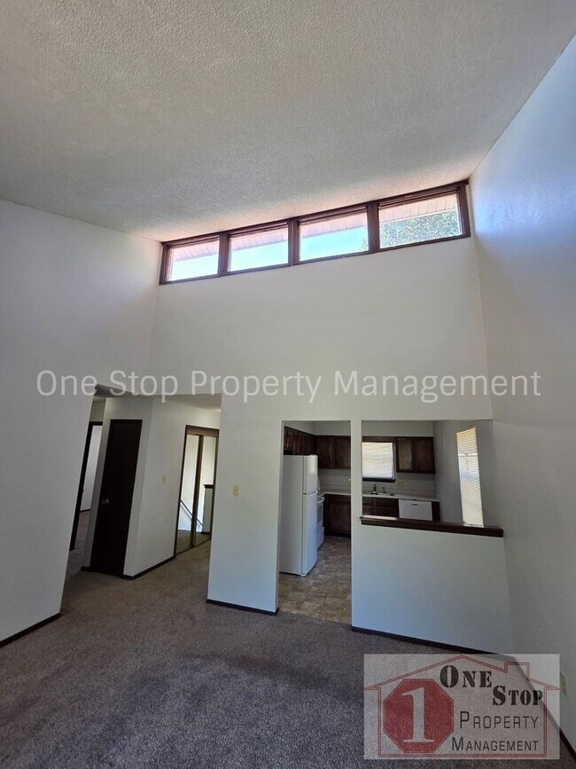 Building Photo - 17312 East 49th St Ct S