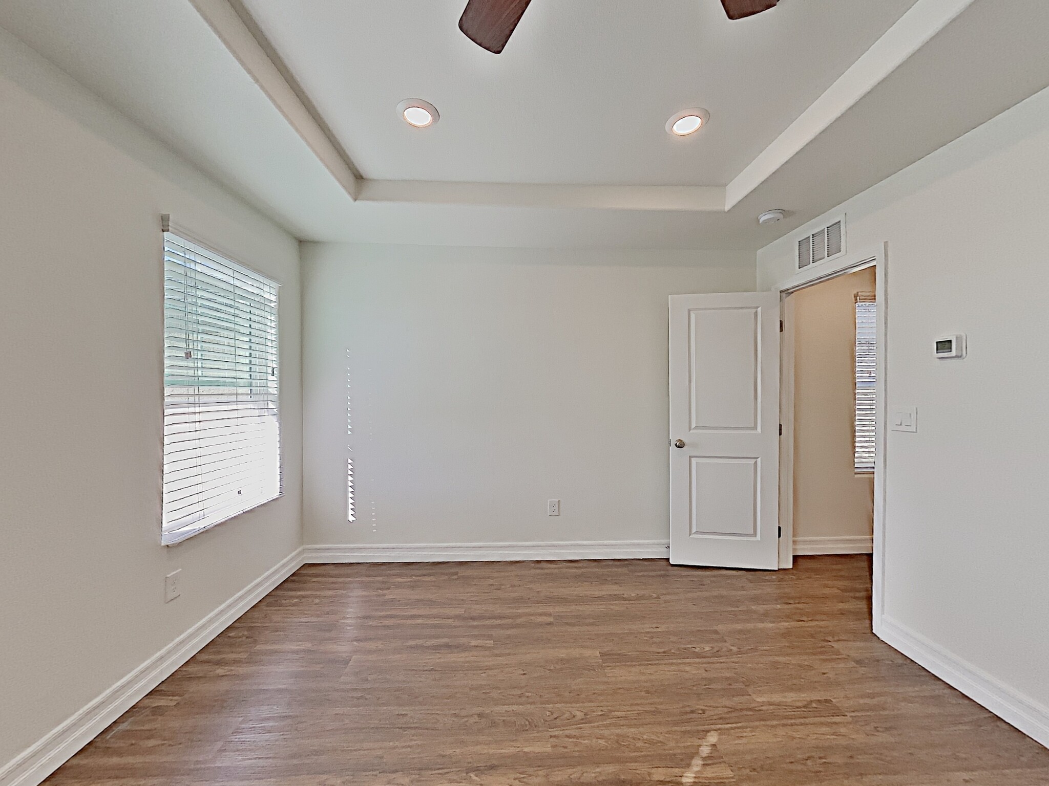 Building Photo - 4855 85th Dr NE