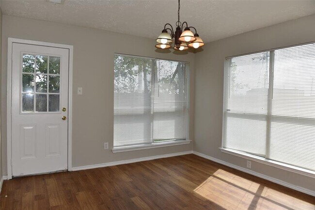 Building Photo - Glenmeadow Drive, Stafford, TX 77477 - 4 BR 2.5 BA single-family home