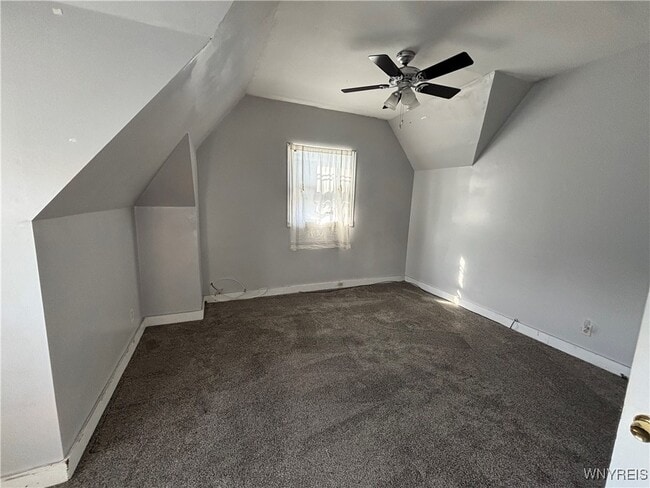 Building Photo - 42 Richmond Ave