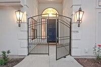 Building Photo - 3235 Country Club Blvd