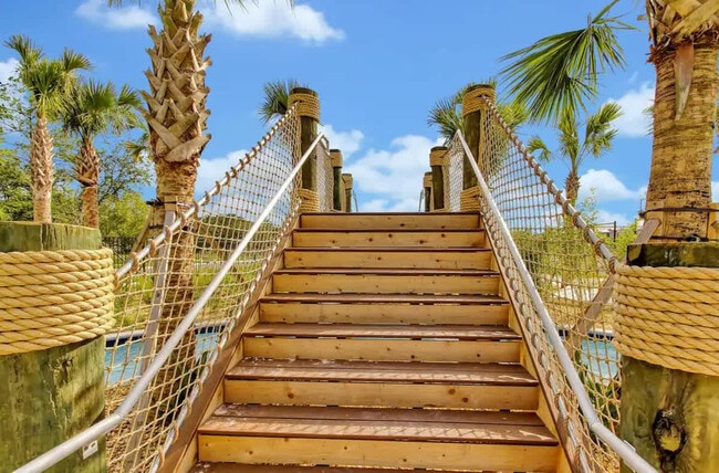 Building Photo - 2641 Scrapbook St