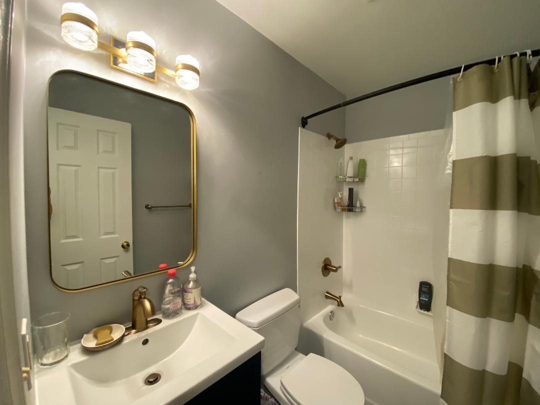 One of 3 full bathrooms - 1327 Belmont St NW