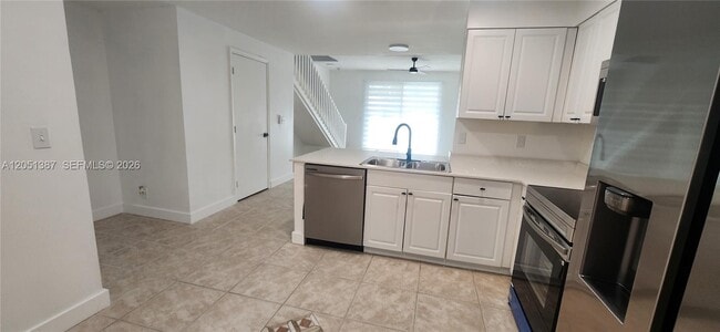 Building Photo - 1599 Veracruz Ln