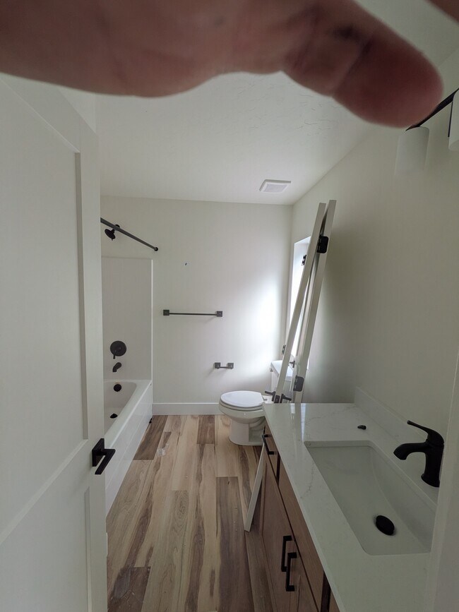 Building Photo - 4707 Highgarden Wy