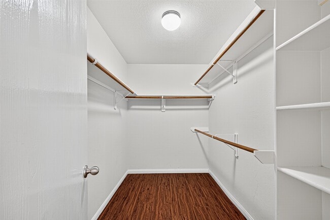 Building Photo - 6407 Capridge Dr