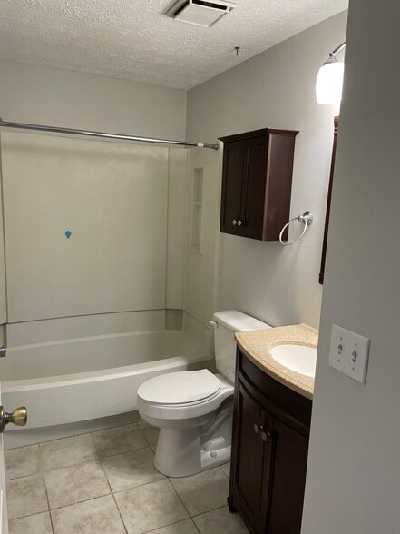 Building Photo - 4146 Marathon Ct