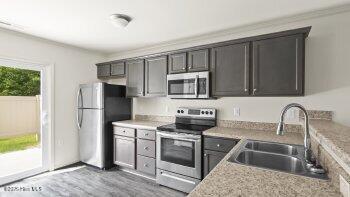 Building Photo - 501 Pate Dr