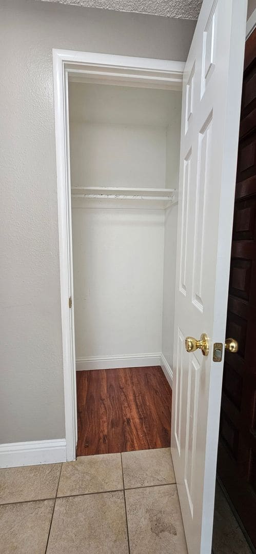 Building Photo - 2010 18th St