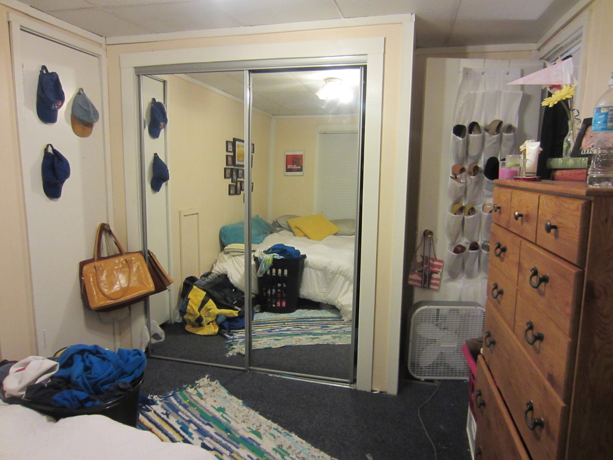 Building Photo - 1324 Vermont St