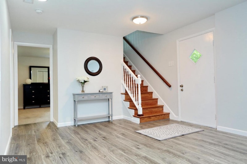 Building Photo - 2609 Dakota St