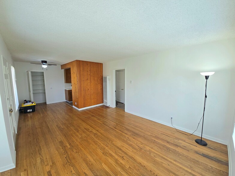 3-Living Room - 10742 Galvin St