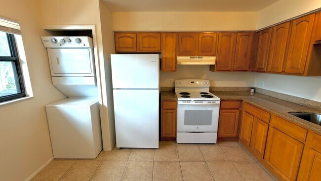 Building Photo - 4777 Orange Grove Blvd