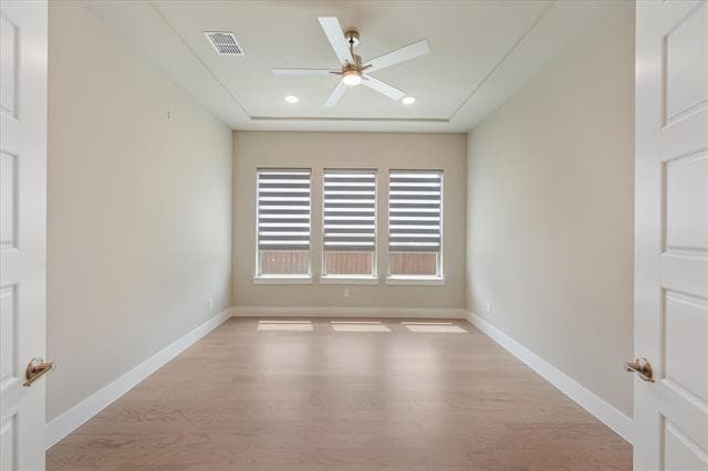 Building Photo - 1014 Paradise Ln