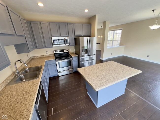 Building Photo - 9094 Demarest Dr