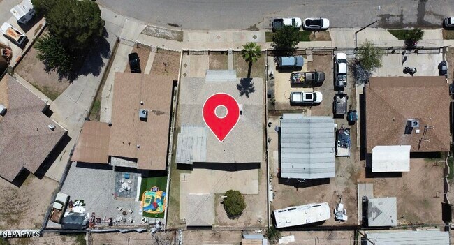 Building Photo - 9351 Carranza Dr