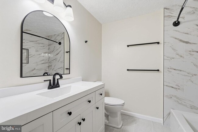 Building Photo - 13225 Custom House Ct