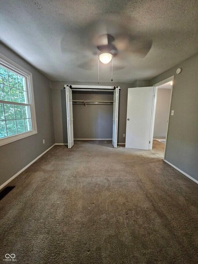 Building Photo - 9459 Timber View Dr