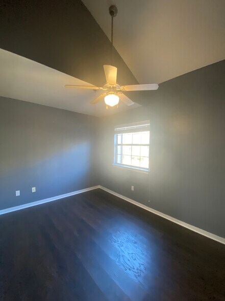 Guest room - 3901 Travis Street