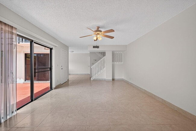 Building Photo - 3312 Spanish Wells Dr