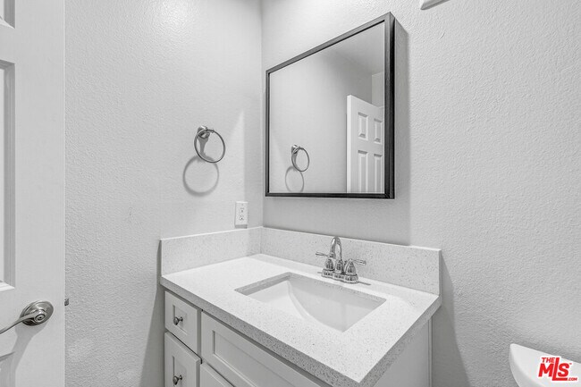 Building Photo - 4230 Whitsett Ave