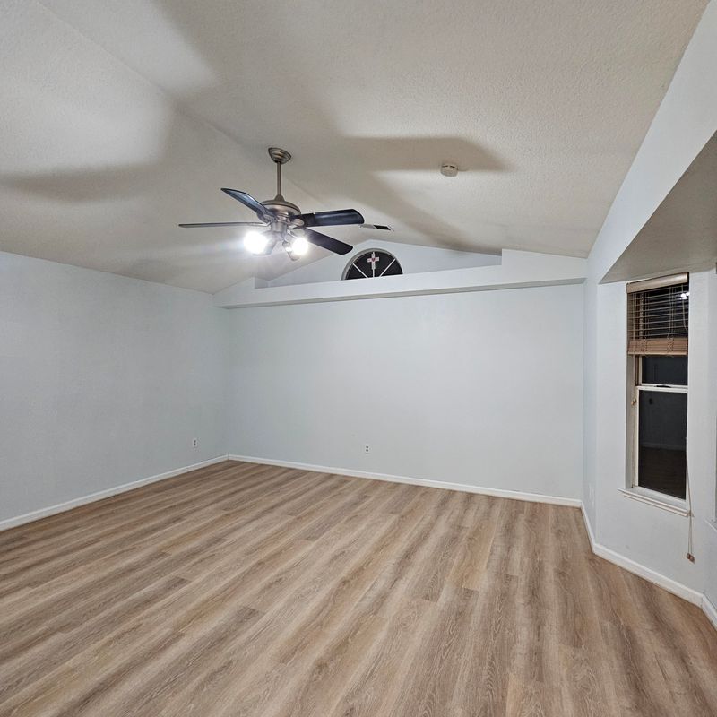 Building Photo - 2525 Travao Ln