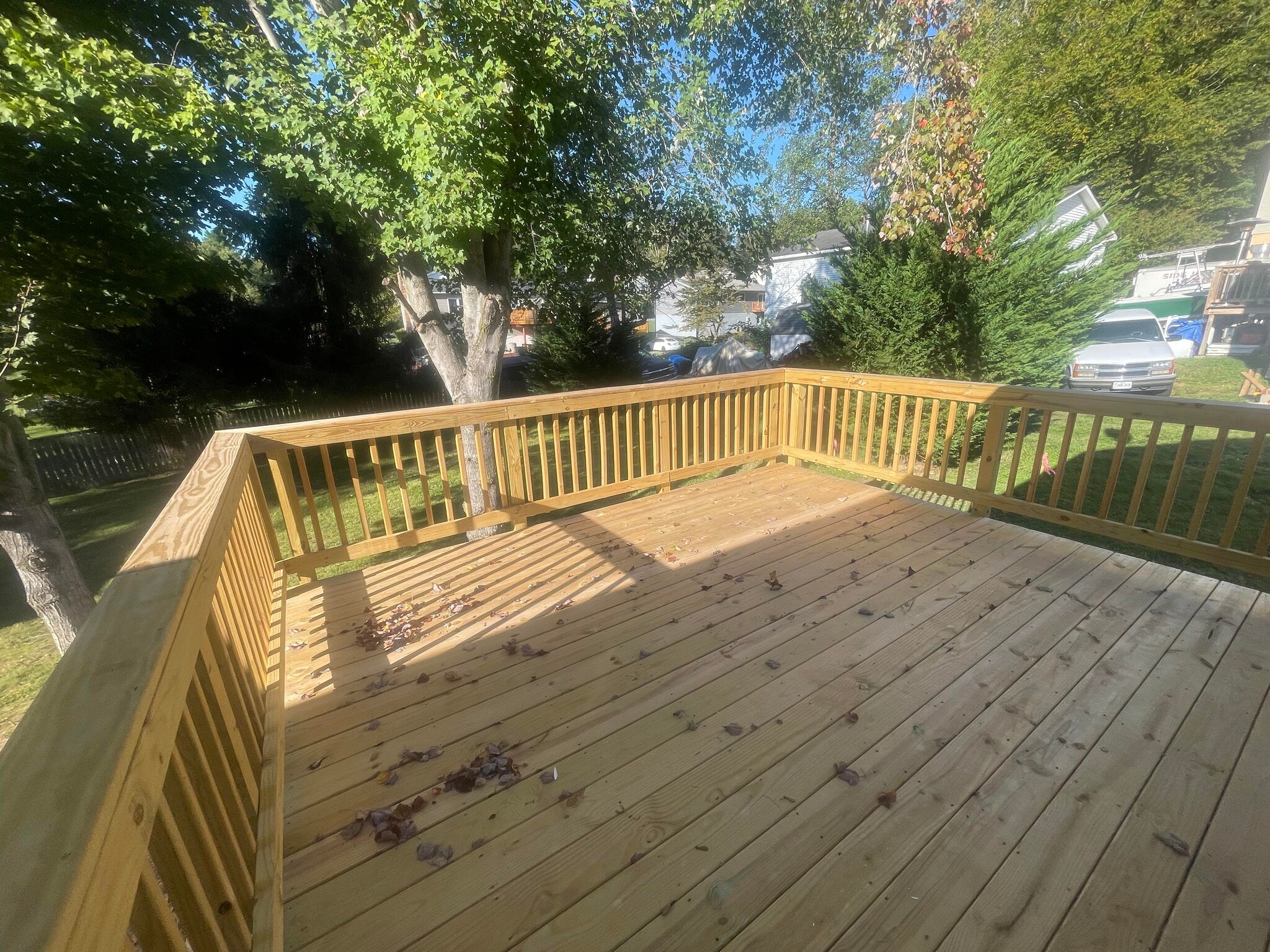 Building Photo - 221 Fallsway Ln