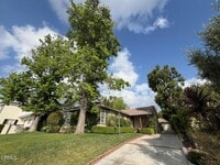 Building Photo - 1285 Lorain Rd
