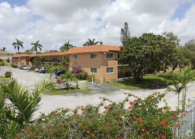 Primary Photo - Orchard Gardens Apartments