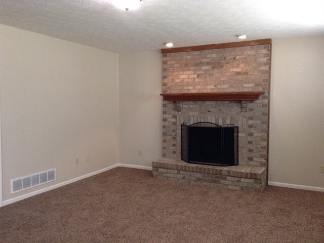 Building Photo - 60 Remington Ct