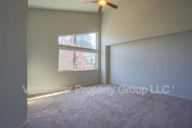 Building Photo - 187 N 44th Pl