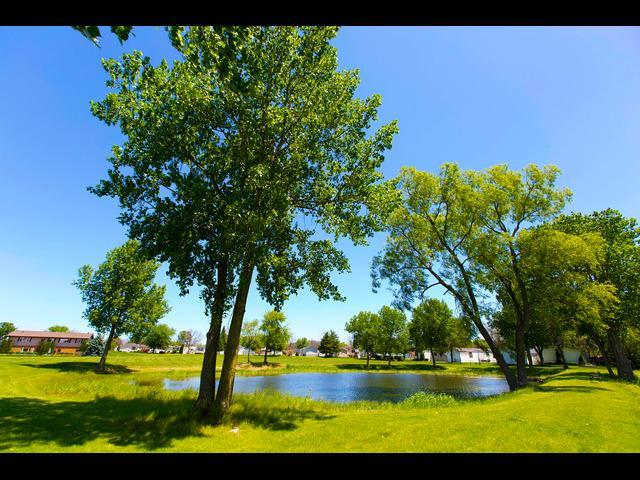 Building Photo - 73 Meadowlark Ln