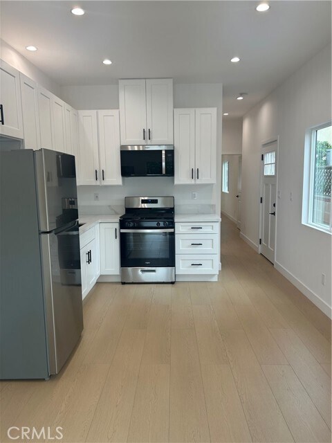 Building Photo - 11052 Emelita St