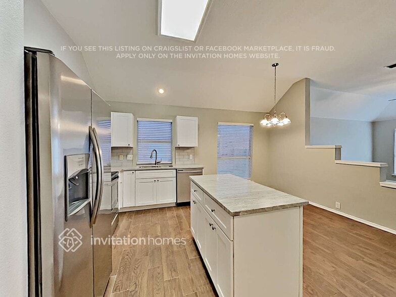 Building Photo - 520 Glenwood Dr
