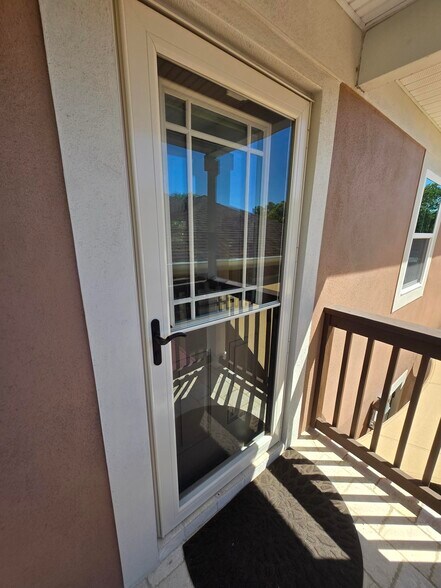 Building Photo - 2495 13th Ave N