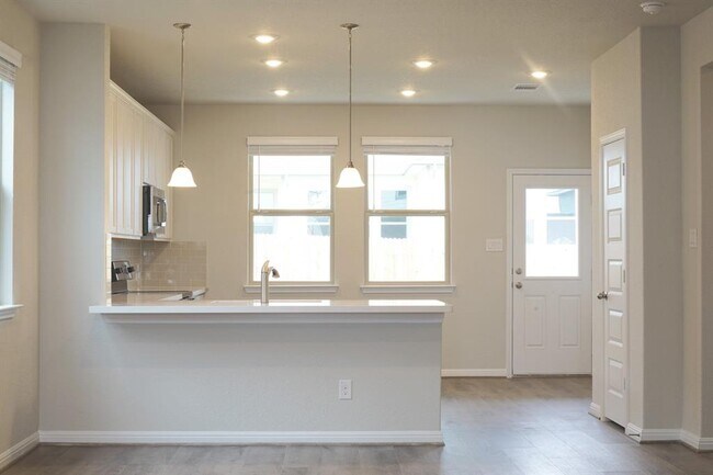 Building Photo - 3225 Starflower