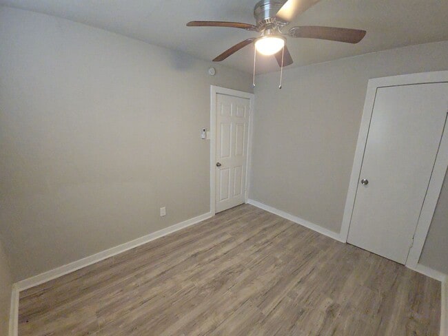 Building Photo - 3335 Tuam St