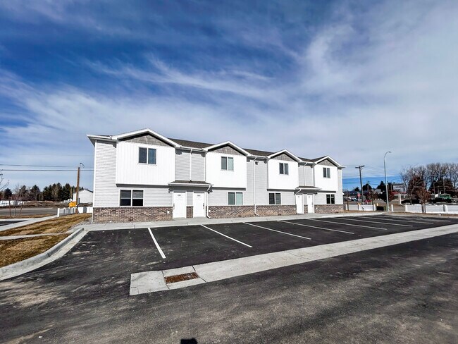 Building Photo - 190 Margette Way