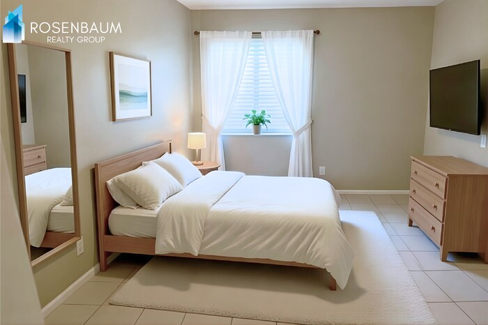 Building Photo - 725 W 1st Ave