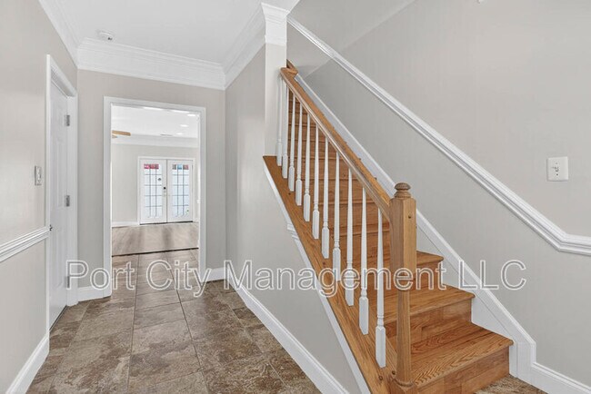 Building Photo - 1125 Race St