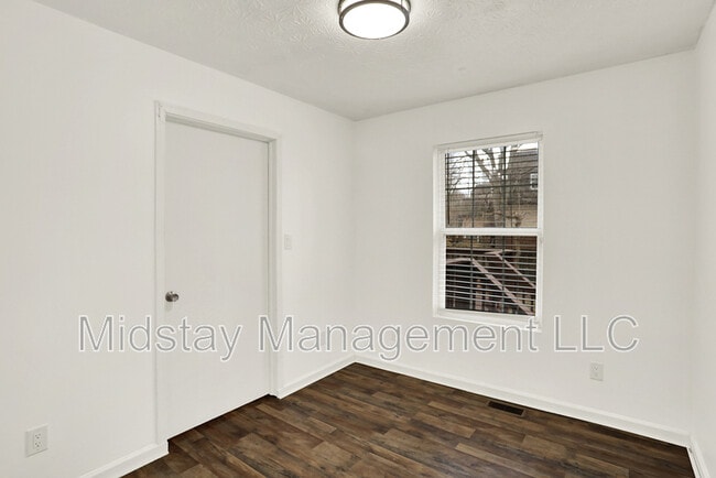 Building Photo - 5120 Haverford Ave