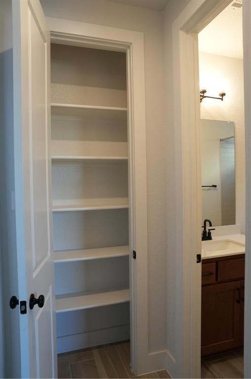 Building Photo - 3812 Mercer Rd