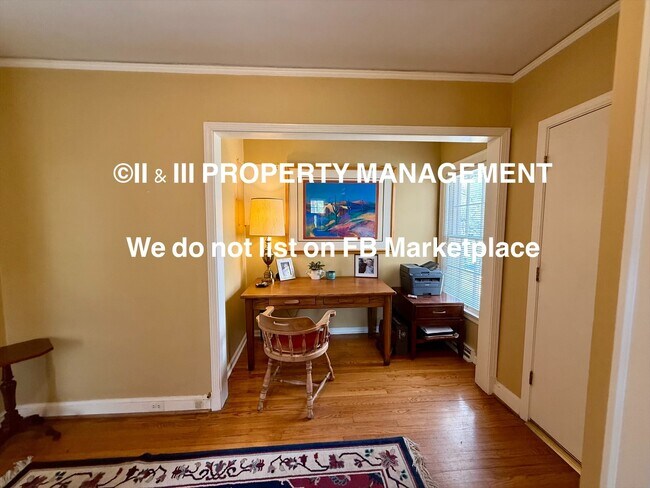 Building Photo - 1314 W Red Bridge Rd