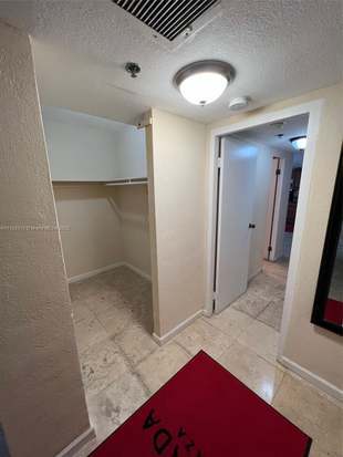 Building Photo - 19201 Collins Ave