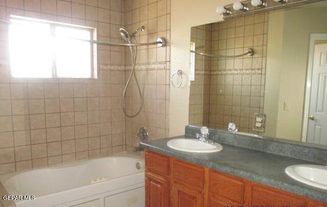 Building Photo - 9008 Mercury St